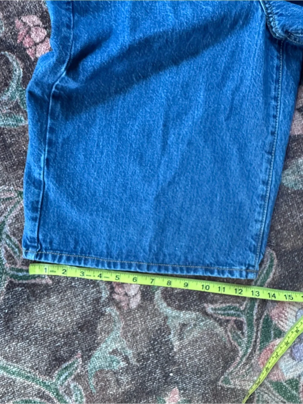 Universal Thread Women’s High Rise Long Denim Shorts Largo Tiro Alto - Size 10